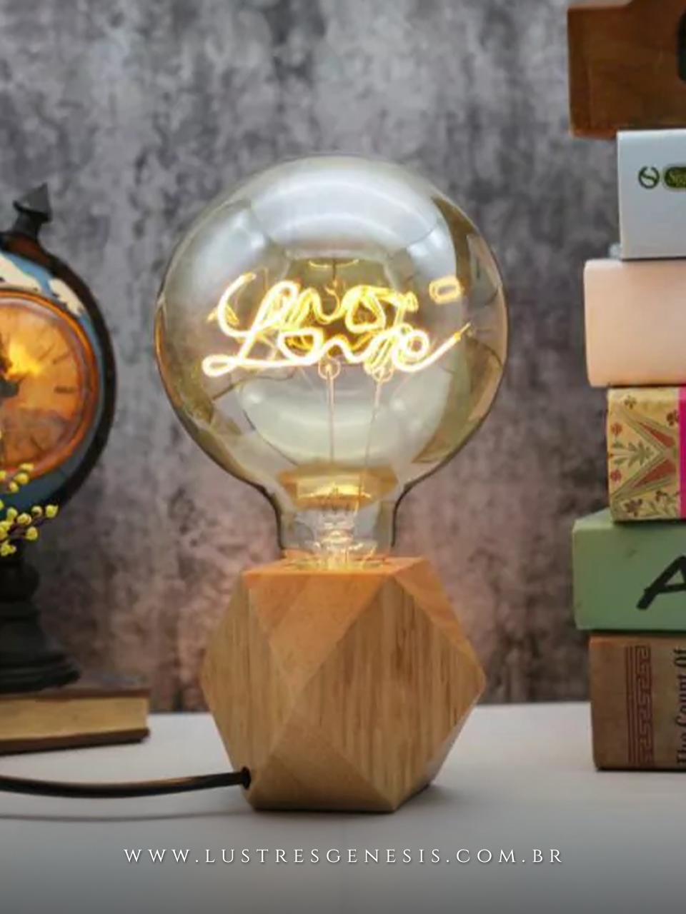 Lâmpada de filamento de LED HOME modelo LG125HOME-4W, ideal para abajur, com formato decorativo e filamento em destaque.